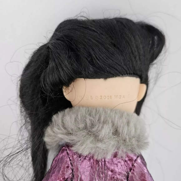 Bratz Ooh La La Paris Kumi 2001 Vintage Doll Original Outfit Asian Isalander Y2K - Picture 4 of 5